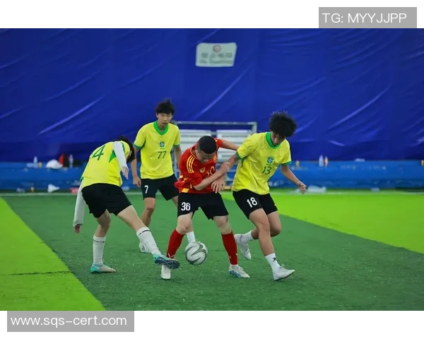 足球明星们热情祝贺胜利的精彩瞬间与感人寄语分享 足球明星们热情祝贺胜利的精彩瞬间与感人寄语分享