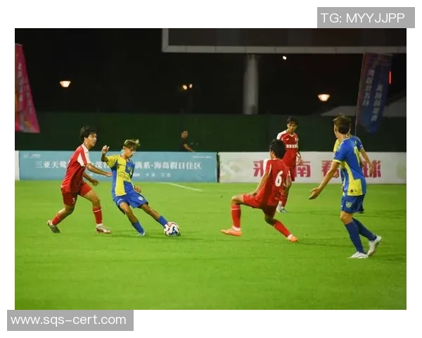 足球明星竖屏游戏带你体验真实赛场激情与策略的完美结合 足球明星竖屏游戏带你体验真实赛场激情与策略的完美结合